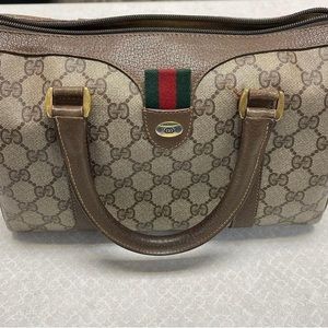 100% Authentic - Monogram Luxury Gucci Boston